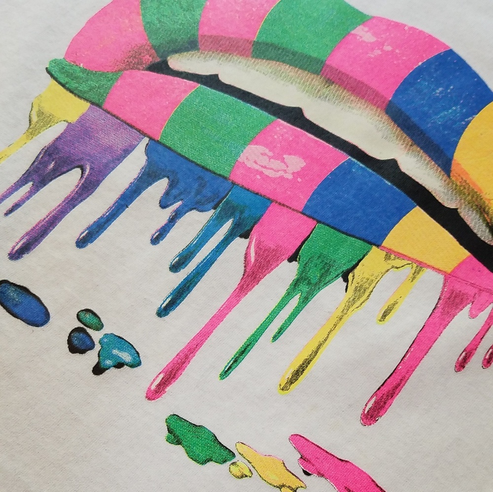 Drip Lips - Picture 3 of 5